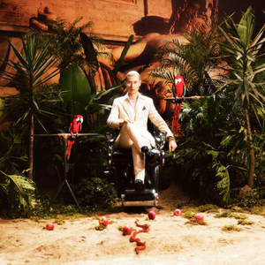 女奥特曼被❌到流白水
