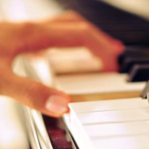 女奥特曼被❌到流白水
